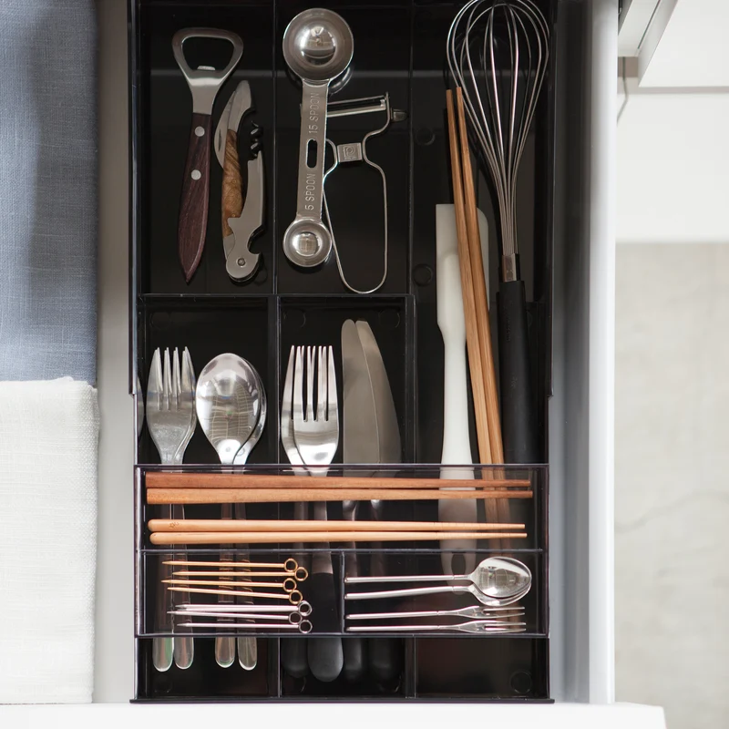Extendable Cutlery Tray