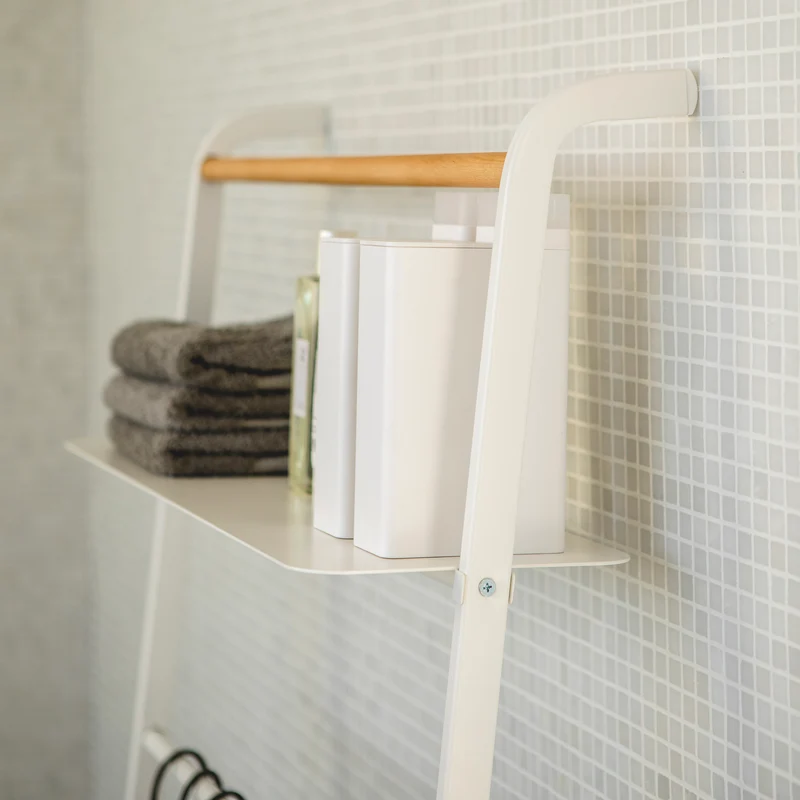 Leaning Ladder with Shelf