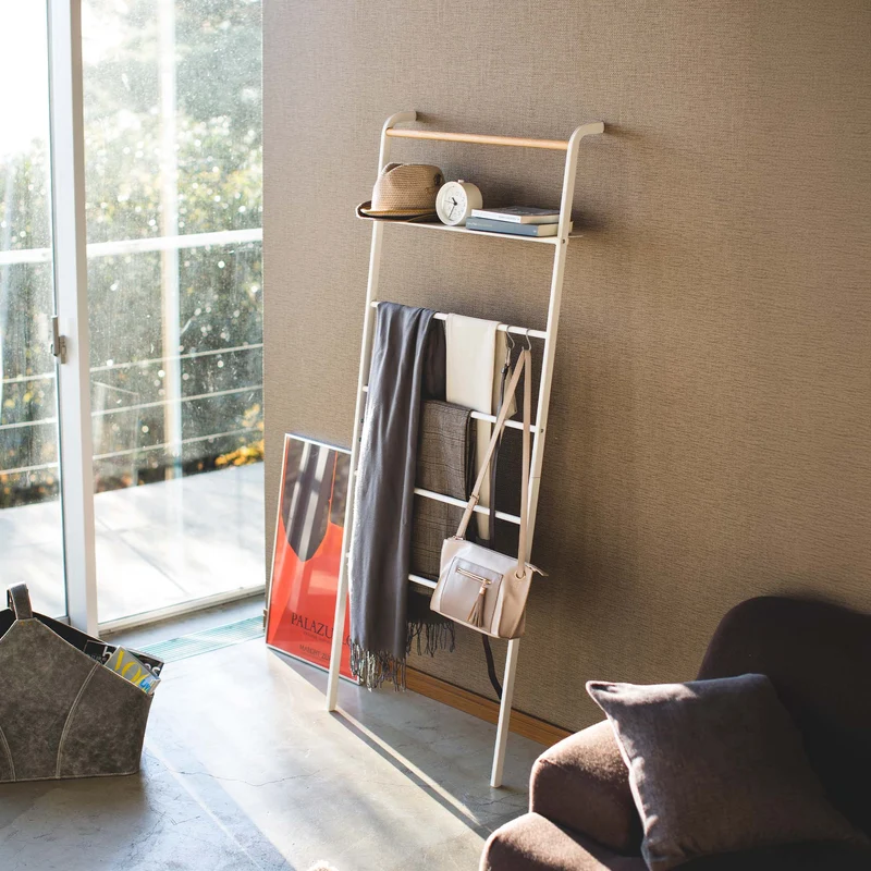Leaning Ladder with Shelf