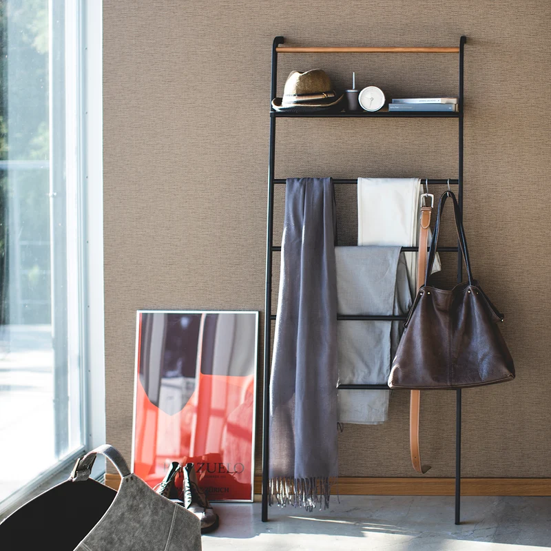 Leaning Ladder with Shelf
