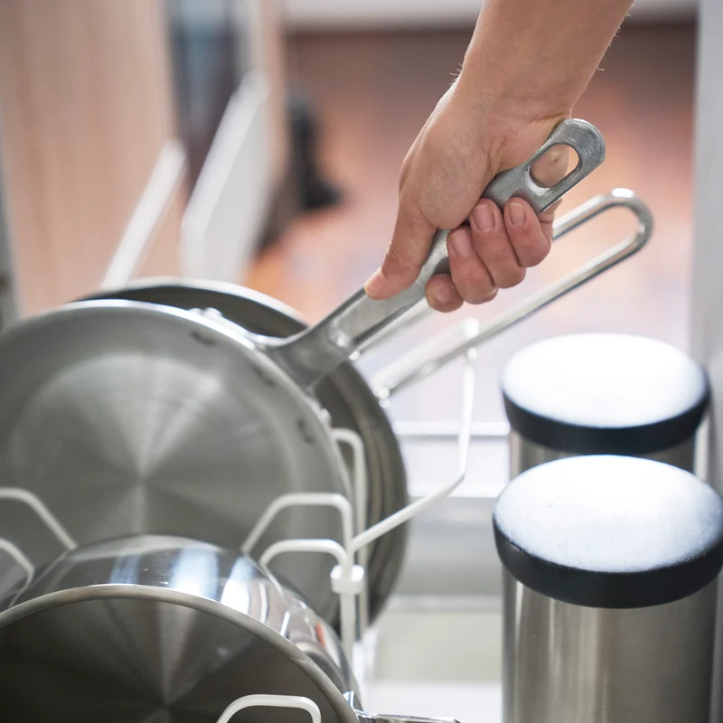 Extendable Pot Lid & Pan Organizer