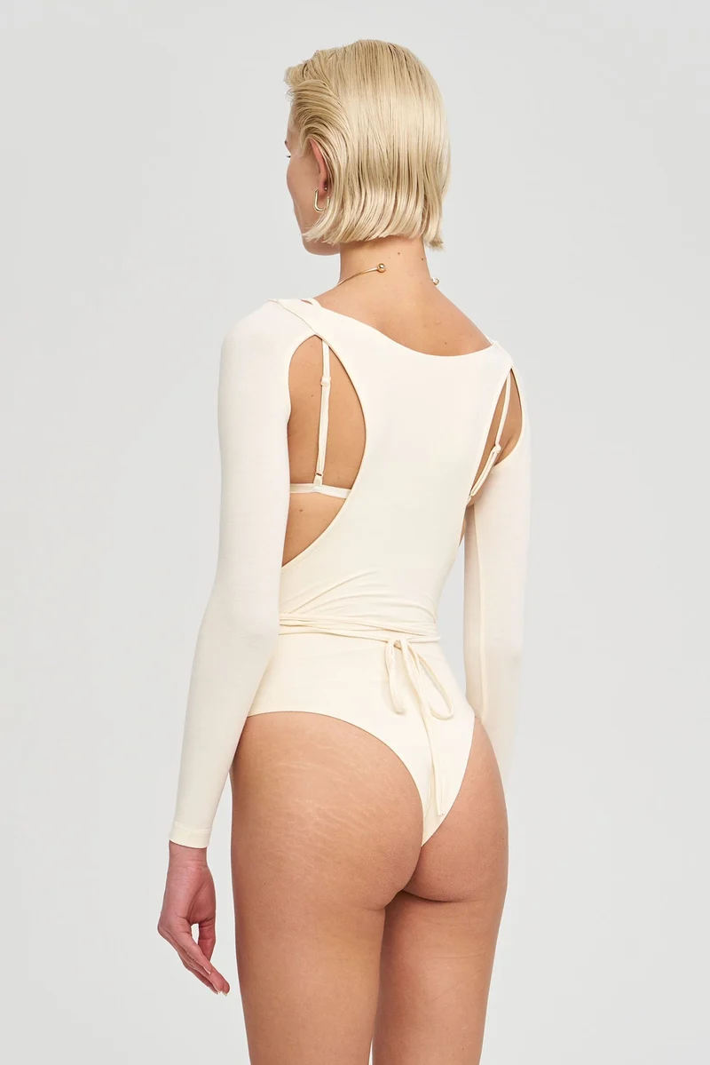 B-Ware IAMNOTBASIC Margot Bodysuit Einteiler Damenbody Elfenbein Größe XS