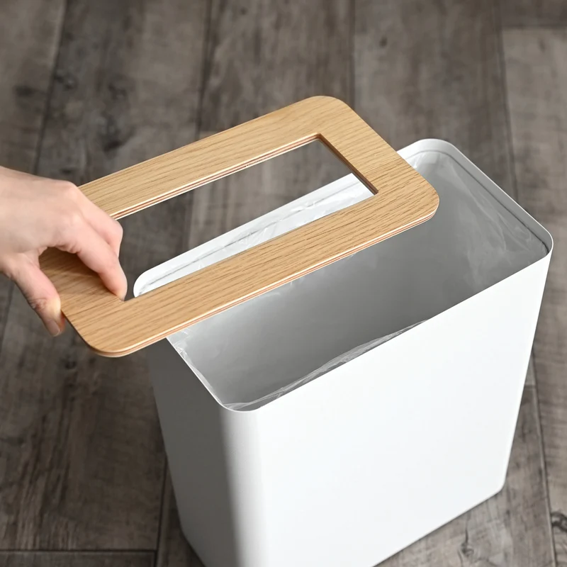 Trash Can