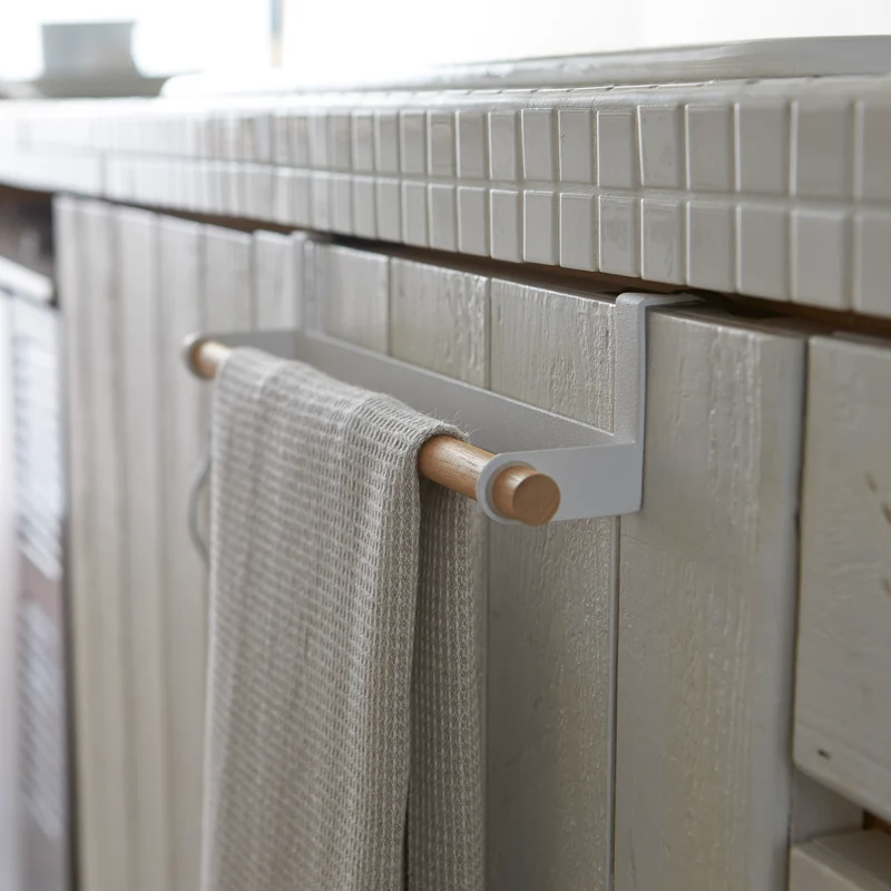Wide Towel Hanger
