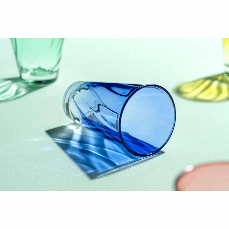 Leonardo Trinkglas Twist, Wasserglas, Saftglas, Kalk-Natron-Glas, Blau, 300 ml, 046971