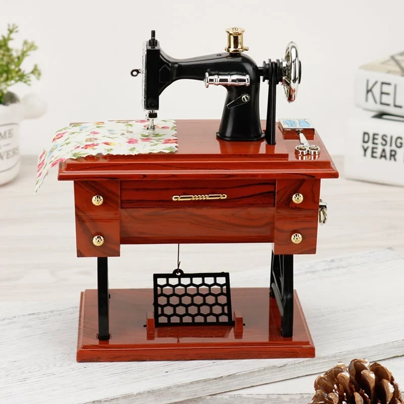MusicalMachine: Antike Vintage-Nähmaschine Musikdose