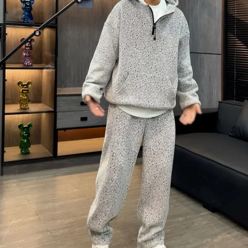 Icone™ UrbanWear: Modischer Urban Hoodie Und Lockere Hose Set