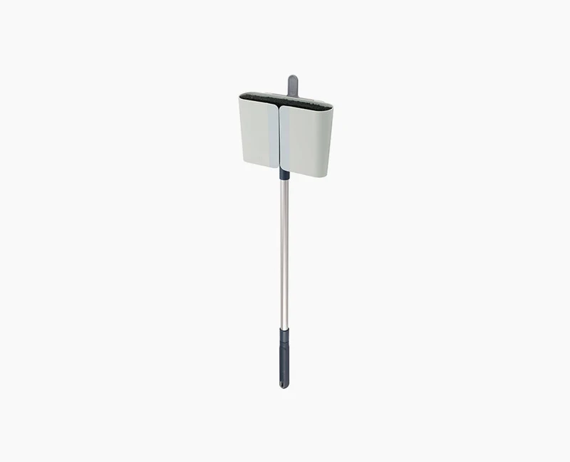 CleanStore Wandmontierter Besen