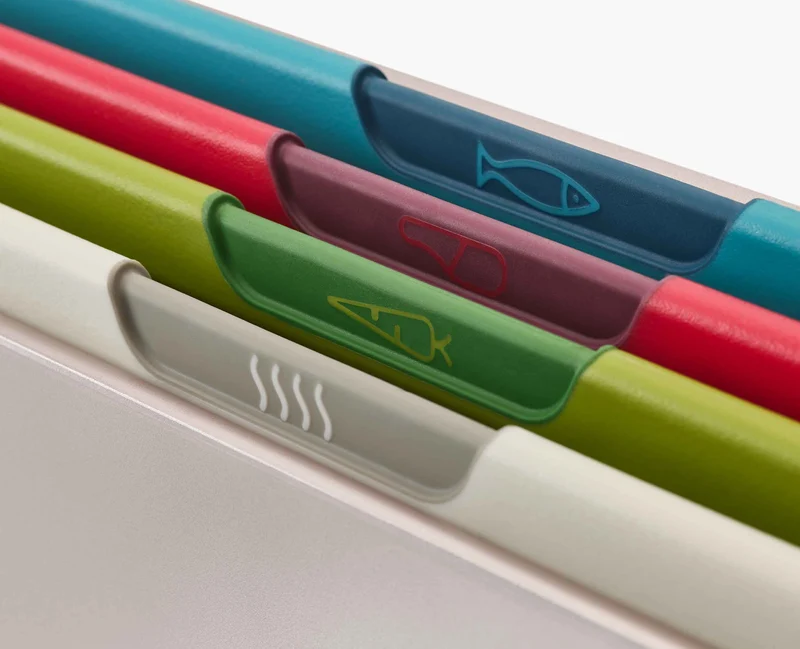Folio™ Icon 4-teiliges farbcodiertes Schneidebrett-Set mit Kochmesser