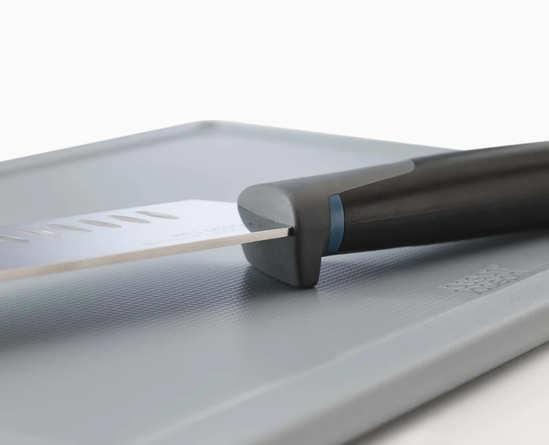 Folio™ Plus 8-teiliges Messer- und Schneidebrett-Set
