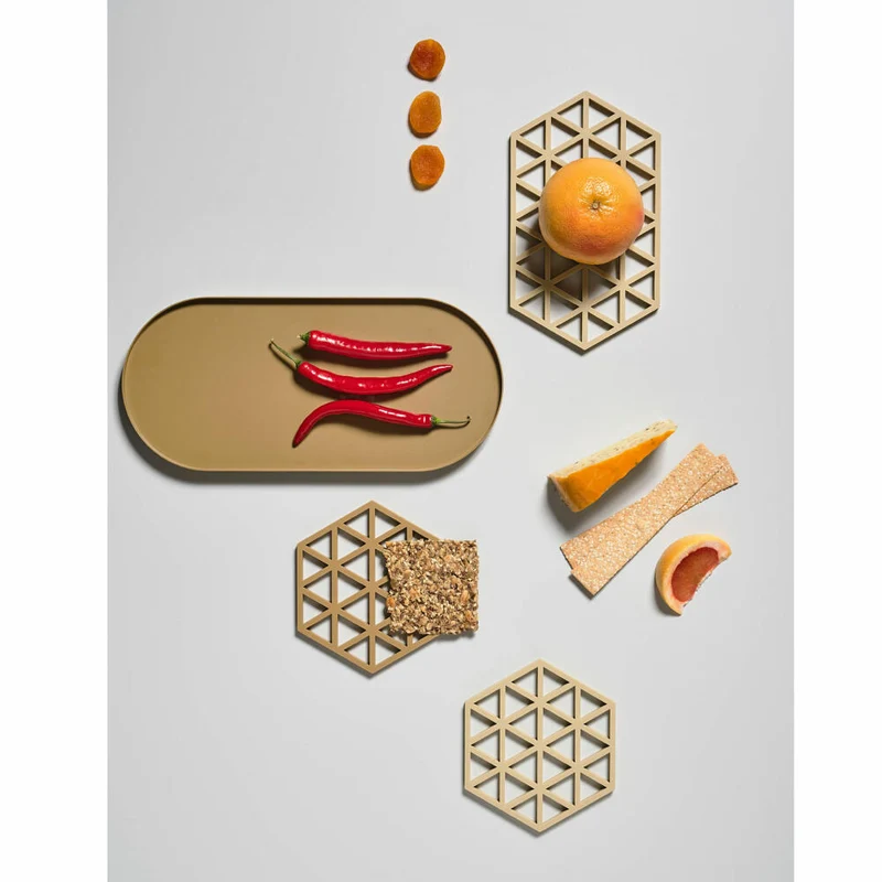 Zone Denmark Untersetzer Triangles, Topfuntersetzer, Pfannenuntersetzer, Silikon, Warm Sand, L 24 cm, 12430