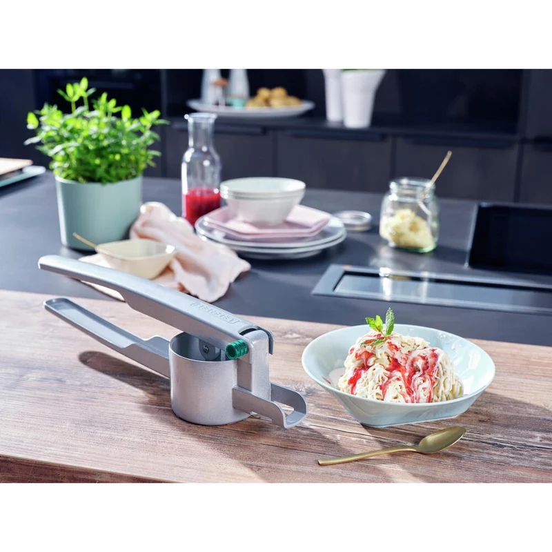 Leifheit Kartoffel- und Spätzlepresse, Kartoffelpresse, Spätzle Presse, Küchenpresse, Alu-Druckguss, 03242