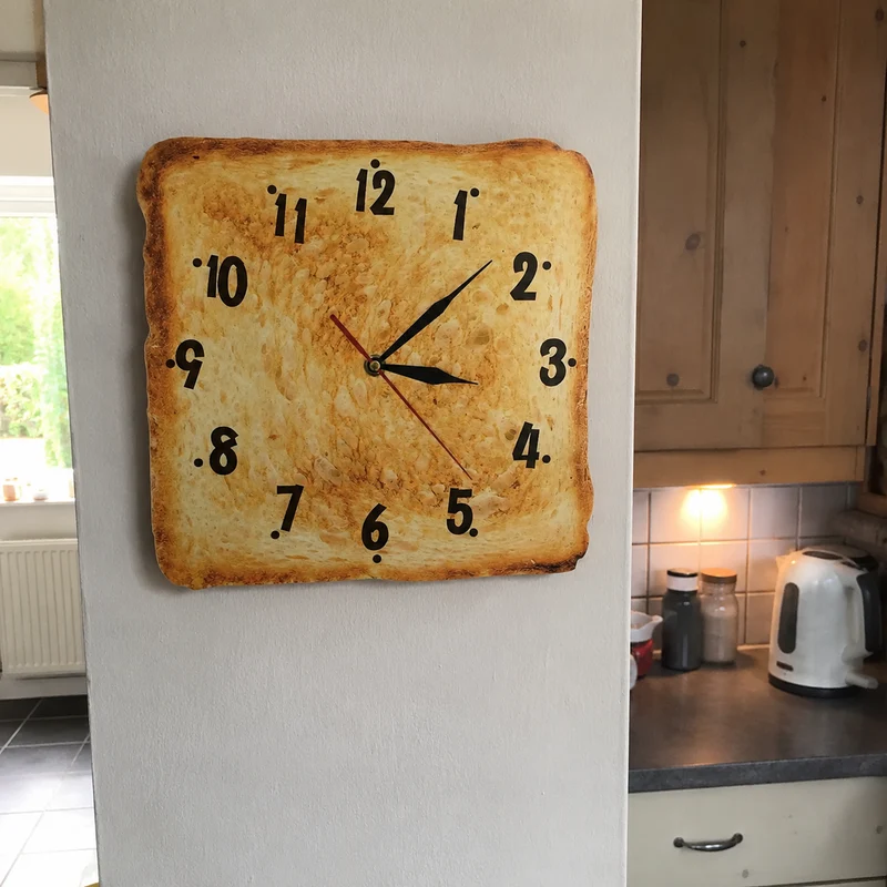 Golden Toast Silent Quartz Wall Clock