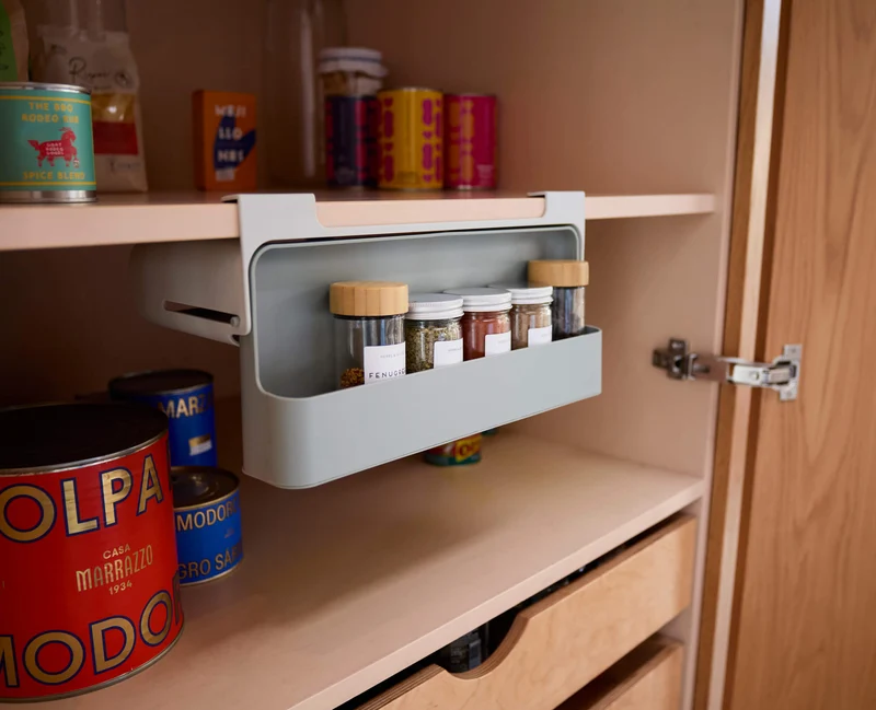 CupboardStore™ Unterregal für Gewürze aus recyceltem Plastik