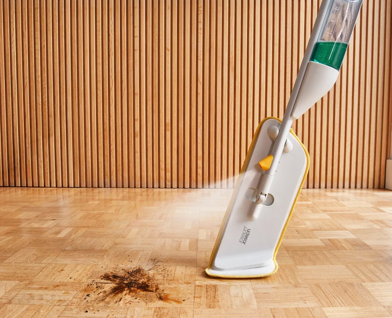 CleanTech™ 2-in-1 Sprühwischer mit Sprühwischer-Ersatzbezug