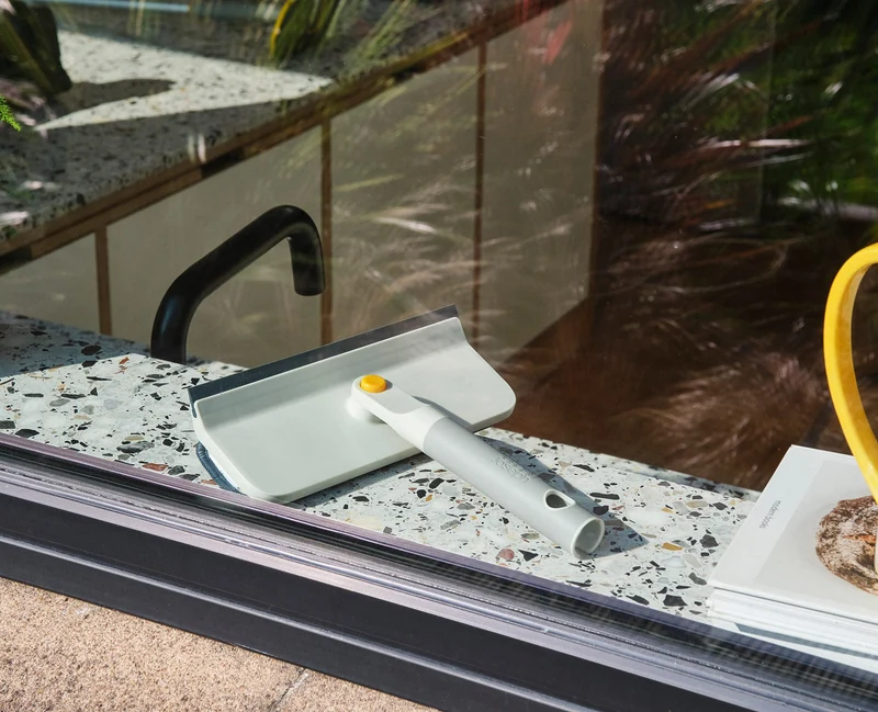 CleanTech™ 2-in-1 Mikrofaser-Fensterwischer und -abzieher
