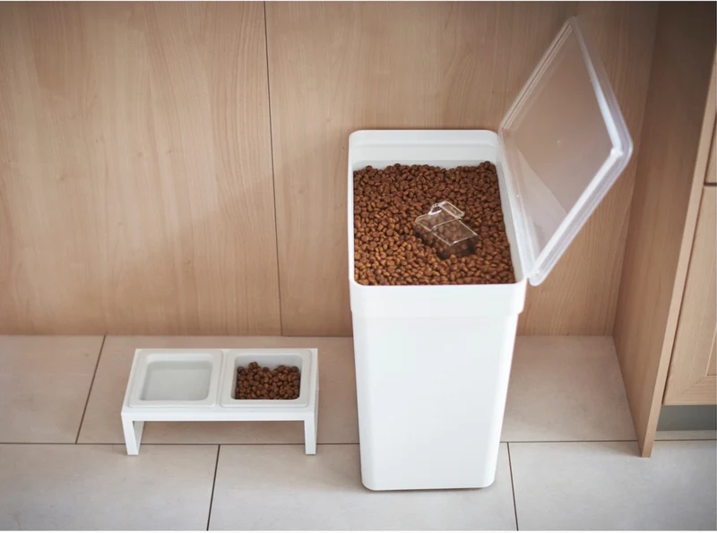 Tierfutter Behälter 12 kg White