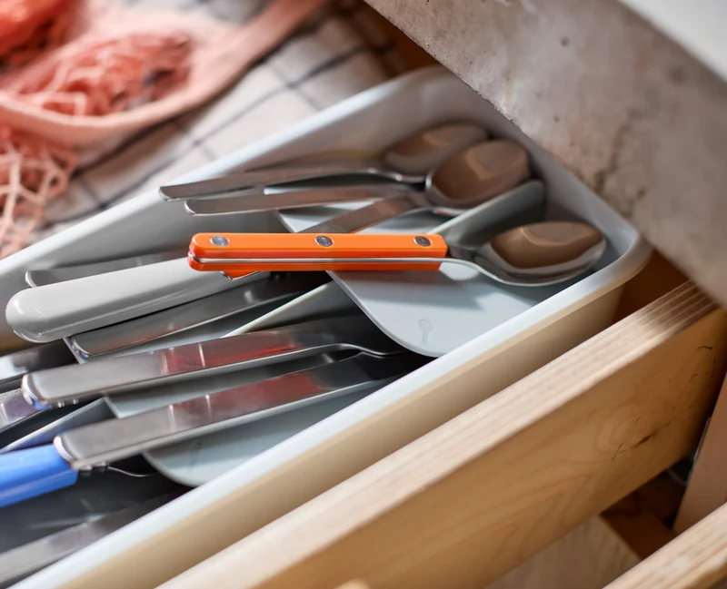 DrawerStore™ Kompakter Besteckkasten aus recyceltem Plastik