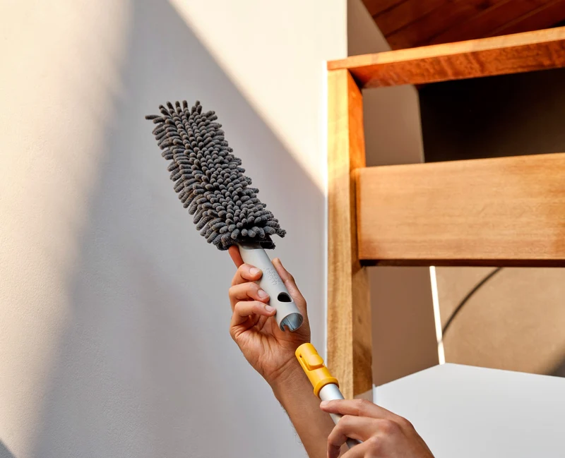 CleanTech™ 3-in-1 Mikrofaser-Staubwischer mit ausziehbarer Stange