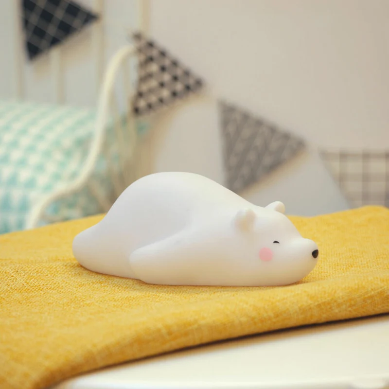 reer lumilu Lazy Friends Bär, Nachtlicht, Schlummerlicht, Beruhigungslicht, LED, mit Timer, 52230