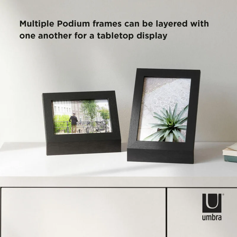 Umbra Bilderrahmen Podium, Holzbilderrahmen, Fotorahmen, freistehend, Holz, Schwarz, Querformat, 10 x 15 cm, 1016769-040