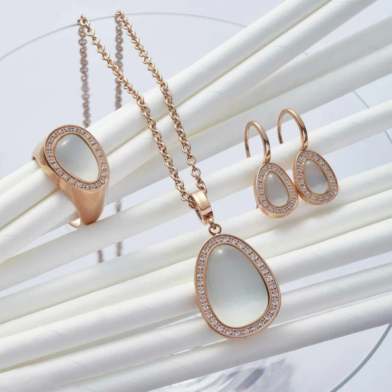 Leonardo Jewels Ring Amisa, Fingerring, Modeschmuck, Größe 17, Edelstahl IP rosé gold, Cats Eye, Zirkon, 019641